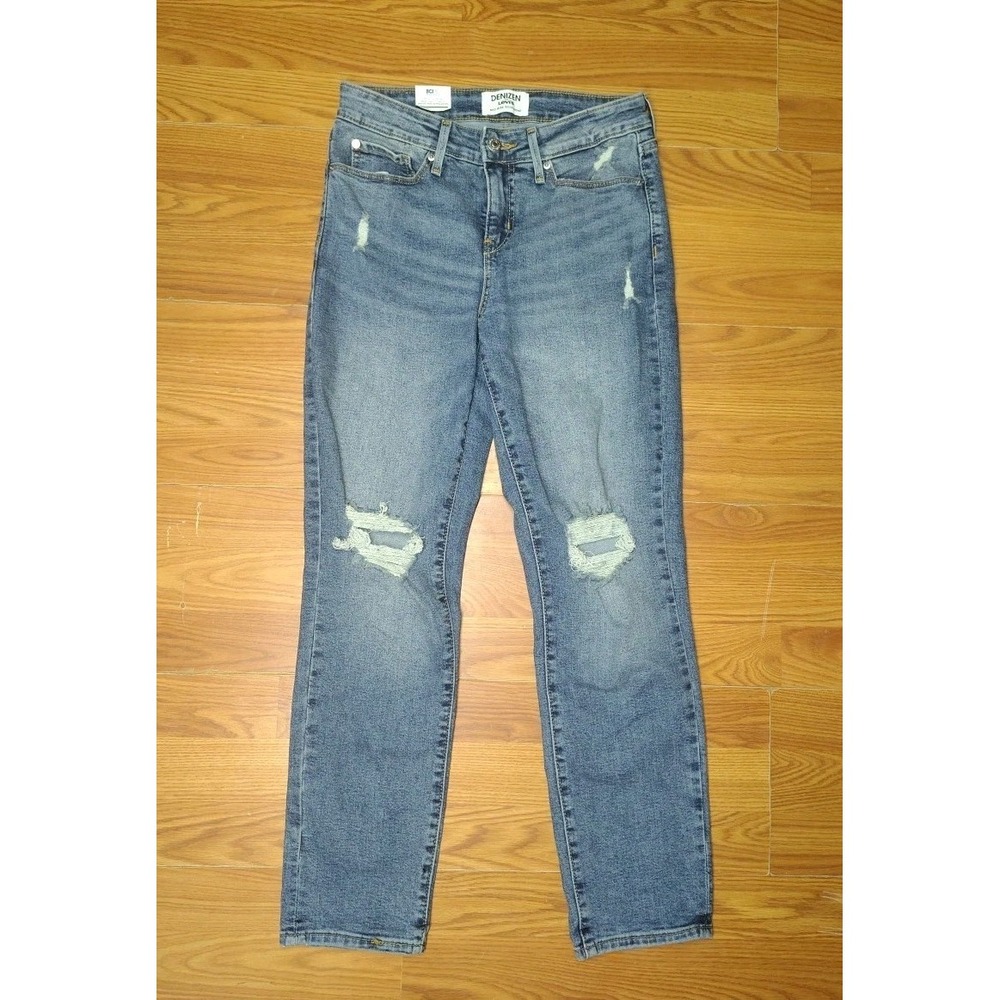 Denizen Levis Mid Rise Boufriend Jeans Size 4/W27 NEW W/ Tags Distressed